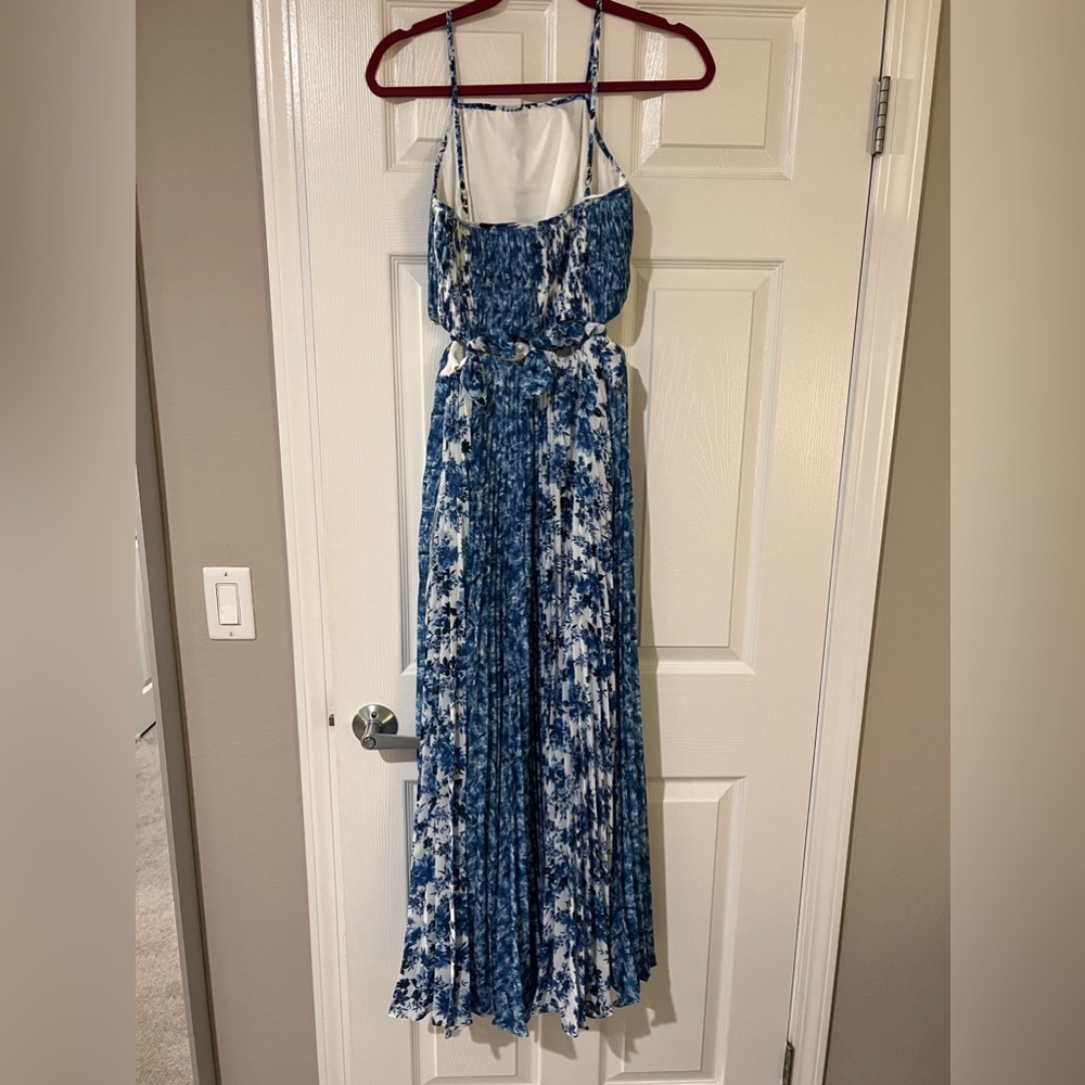 Brand New/Never Worn Amur Holland Tie Pleated Dress